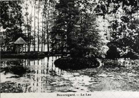  Château de Beauregard - Le Lac
